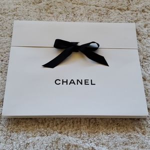 Chanel box/bag ONLY